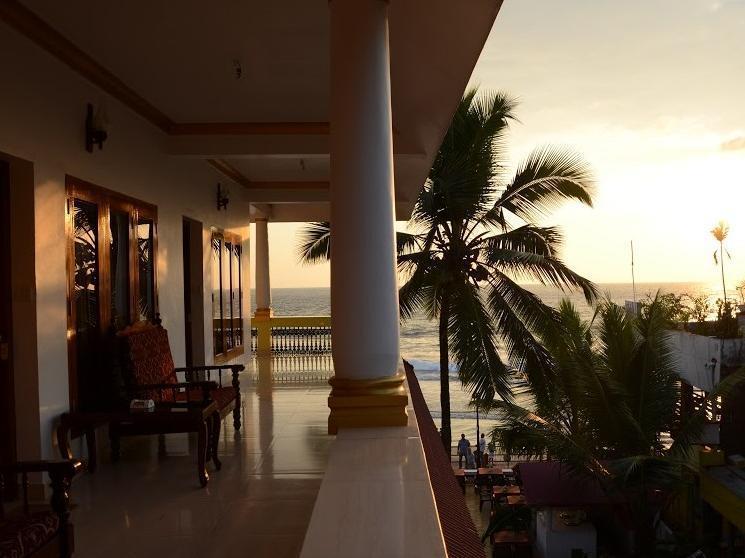 Hotel Sea View Palace - The Beach Hotel Kovalam Exterior foto